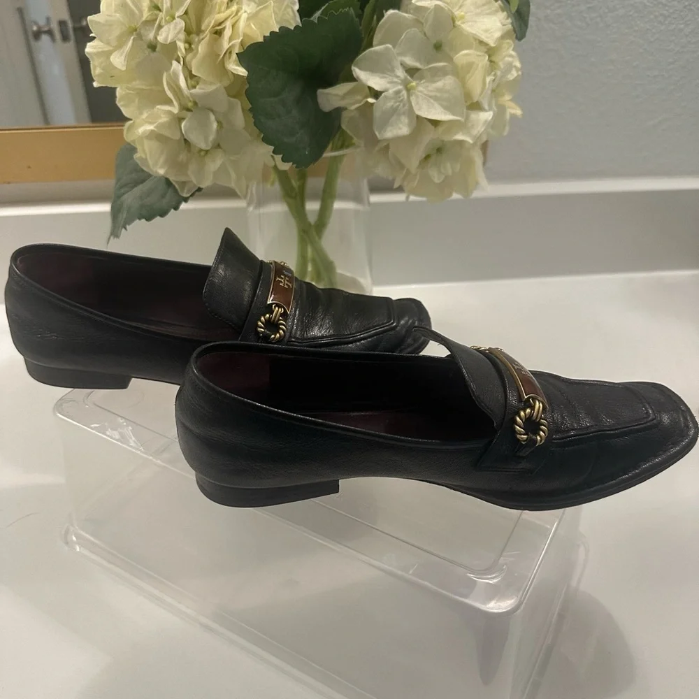 Tory Burch Black Leather Loafers with Gold and Brown Accents - Picture 14 of 15